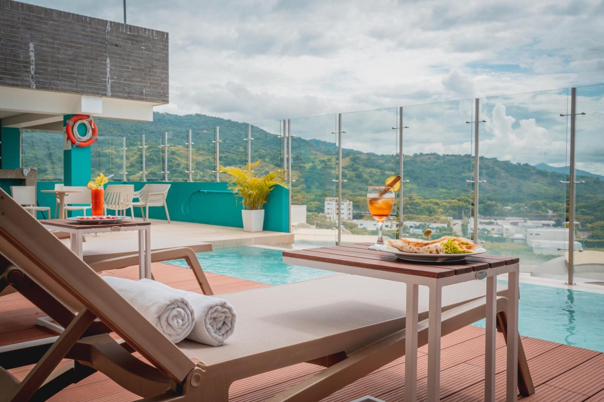 Holiday Inn Express Yopal By Ihg Extérieur photo