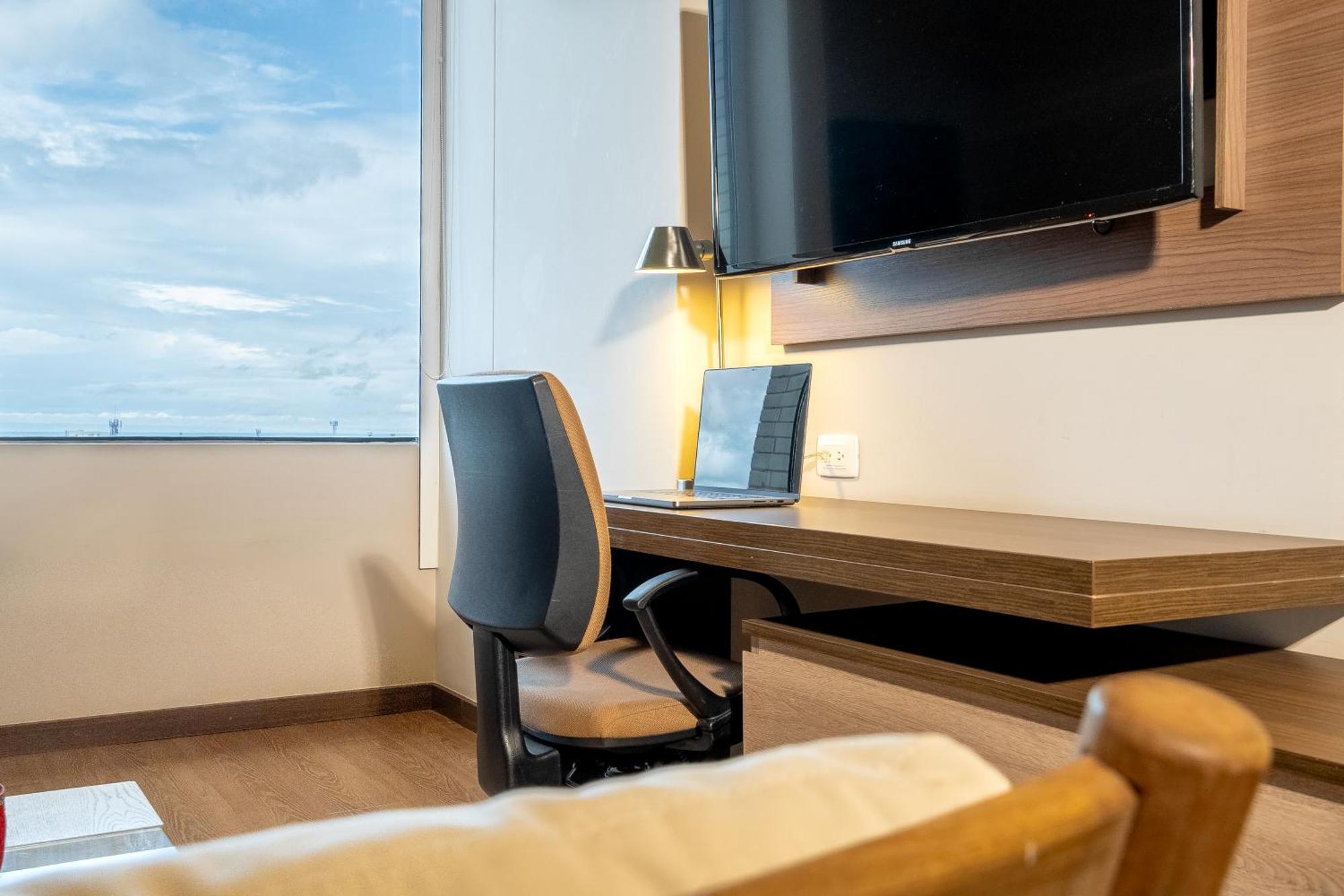 Holiday Inn Express Yopal By Ihg Extérieur photo