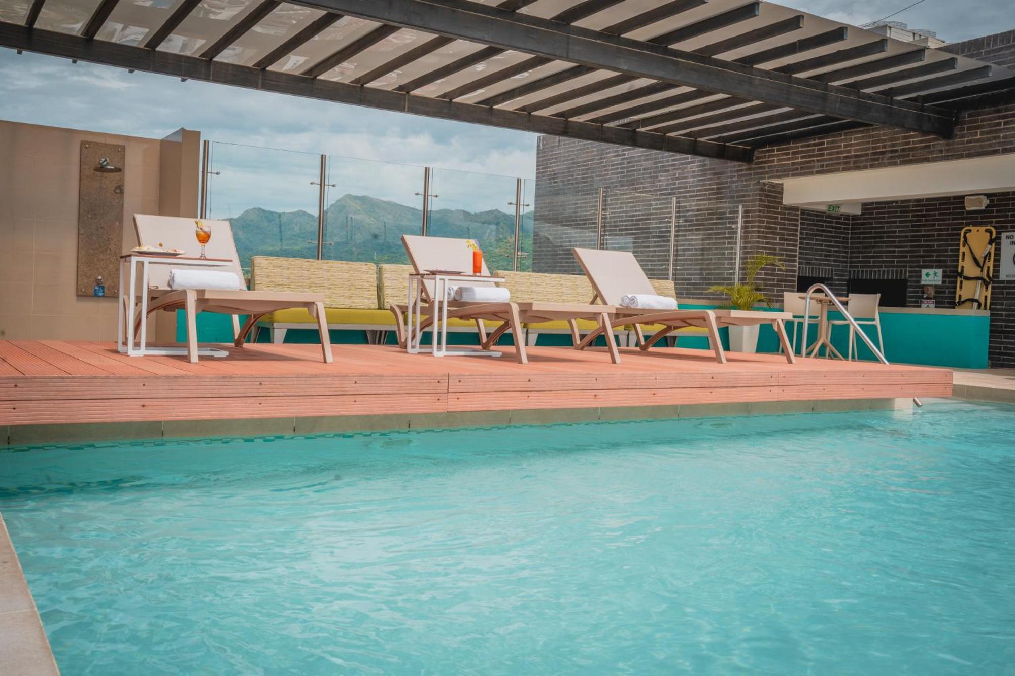 Holiday Inn Express Yopal By Ihg Extérieur photo