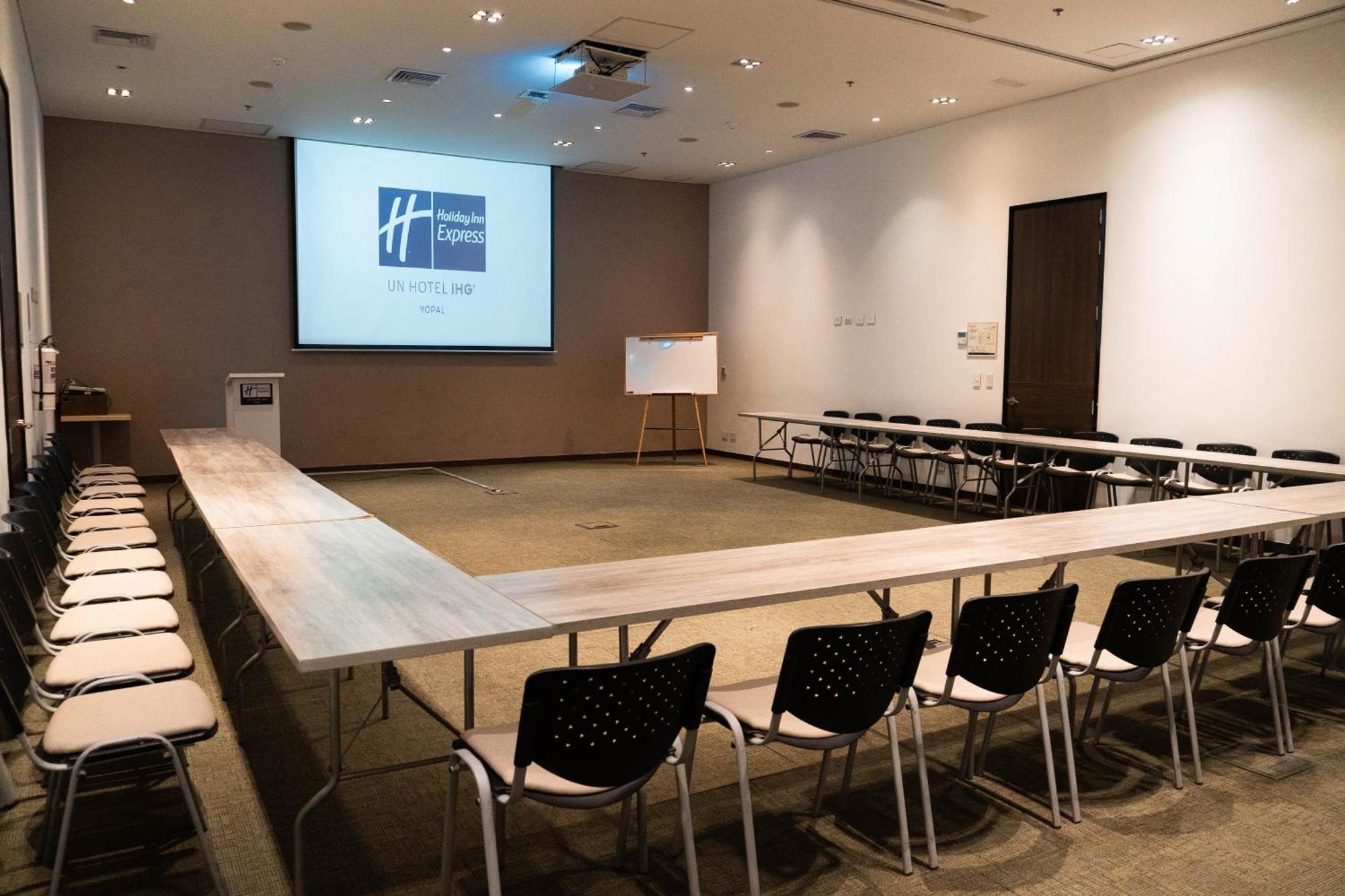 Holiday Inn Express Yopal By Ihg Extérieur photo